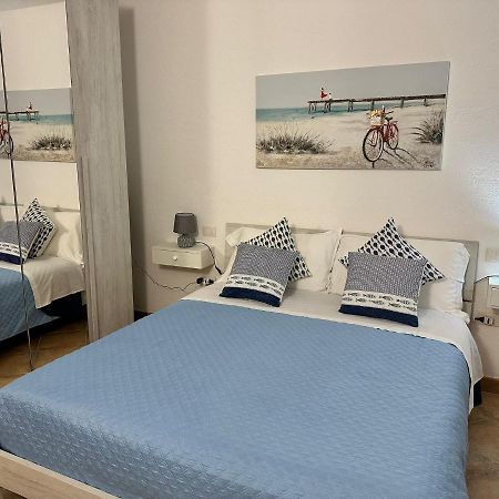 Ferienwohnung Insardinia House Trilocale A 200Mt Dalla Spiaggia Olbia Exterior foto